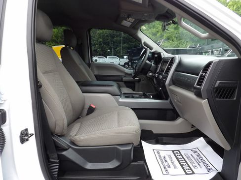 Used 2020 Ford F250 XLT w/ XLT Premium Package AWD/4WD image 43