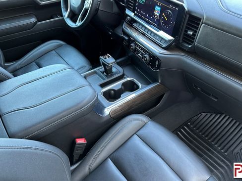 Certified 2024 Chevrolet Silverado 1500 RST w/ Convenience Package II image 18