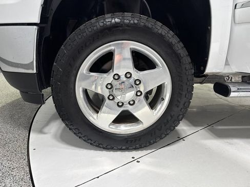Used 2014 GMC Sierra 2500 SLE w/ HD SLE Premium Package AWD/4WD image 4