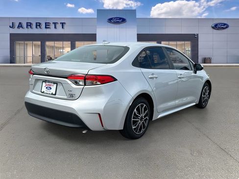 Used 2023 Toyota Corolla LE FWD image 7