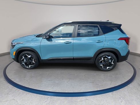 New 2026 Kia Seltos S FWD image 8
