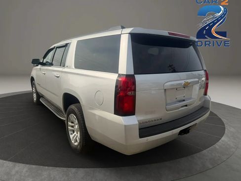 Used 2018 Chevrolet Suburban LT AWD/4WD image 8