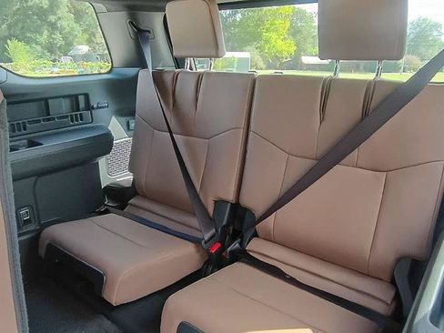 New 2026 Toyota 4Runner Limited AWD/4WD image 13