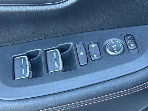 Certified 2026 Honda HR-V Sport image 16