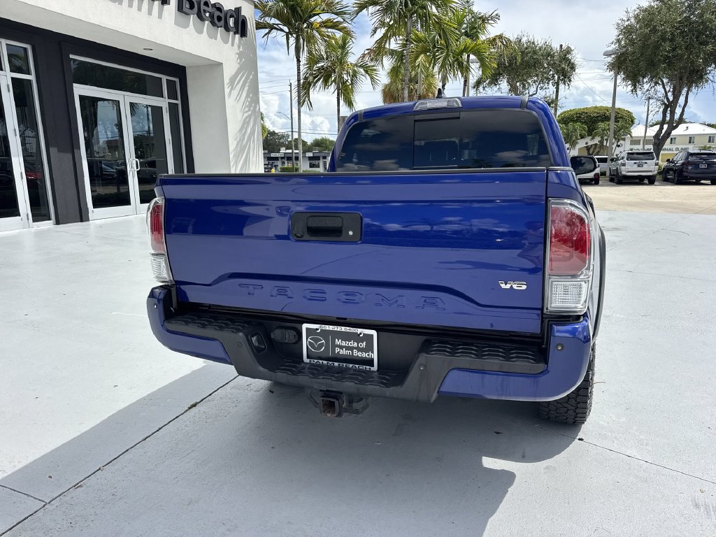 Used 2023 Toyota Tacoma TRD Off-Road w/ TRD Premium Off Road Package AWD/4WD image 25