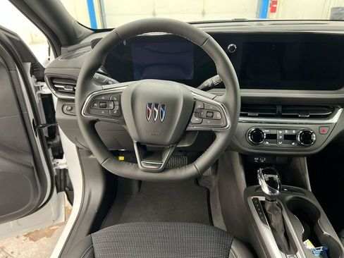 New 2026 Buick Envista Preferred w/ Convenience I Package FWD image 19