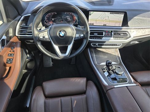 Certified 2022 BMW X5 xDrive40i w/ Premium Package image 12