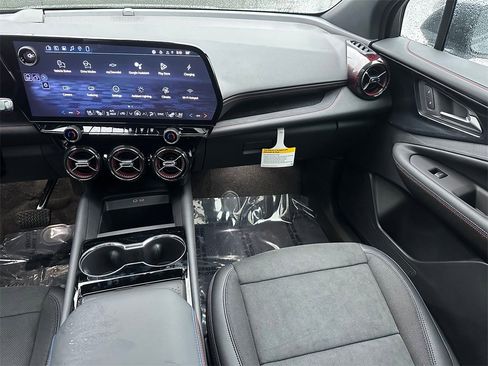 New 2026 Chevrolet Blazer EV RS image 17
