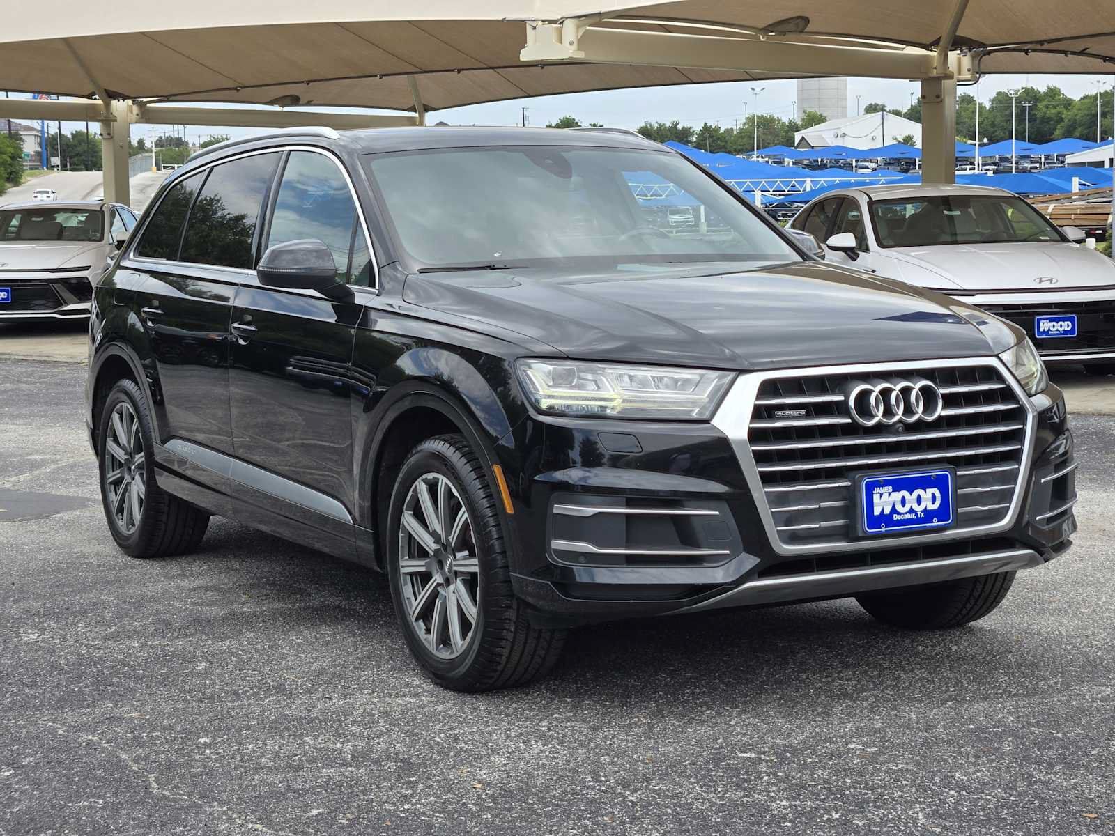 Used 2017 Audi Q7 2.0T Premium Plus w/ Premium Plus Package AWD/4WD image 2
