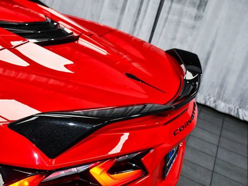 Used 2024 Chevrolet Corvette Stingray Premium Conv w/ Z51 Performance Package RWD image 83