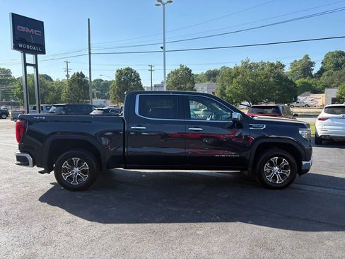 Used 2025 GMC Sierra 1500 SLT image 4