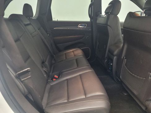 Used 2016 Jeep Grand Cherokee Summit w/ Platinum Series Group RWD image 19