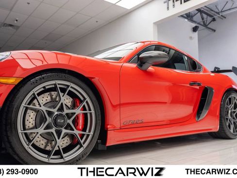 Used 2023 Porsche 718 Cayman GT4 RS RWD image 18