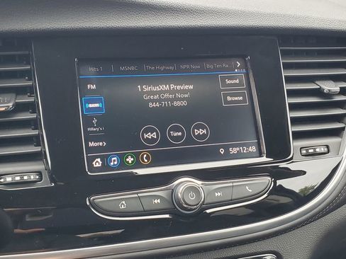 Used 2022 Buick Encore Preferred w/ Safety Package image 20