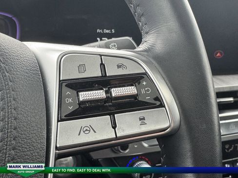 Used 2024 Kia Telluride EX FWD image 38