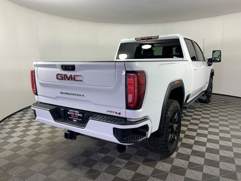 Used 2021 GMC Sierra 2500 AT4 w/ Gooseneck/5TH Wheel Package image 3