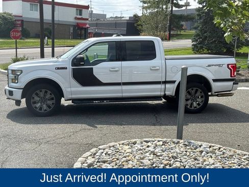 Used 2016 Ford F150 XLT w/ Equipment Group 302A Luxury AWD/4WD image 4