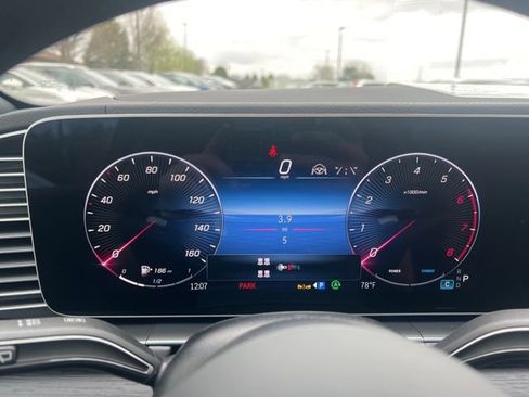 New 2026 Mercedes-Benz GLS 450 4MATIC image 16