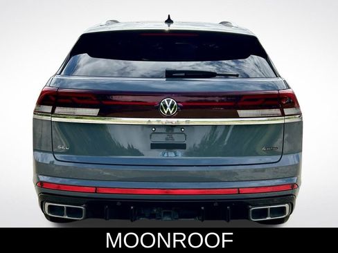 Certified 2024 Volkswagen Atlas Cross Sport SEL Premium R-Line AWD/4WD image 6