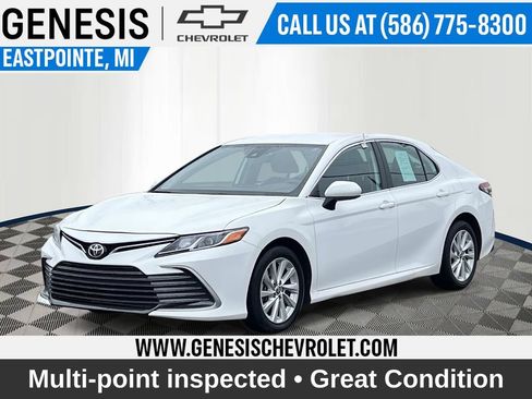 Used 2023 Toyota Camry LE FWD image 1
