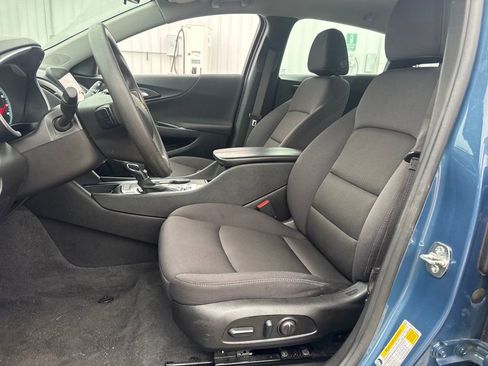 Used 2024 Chevrolet Malibu LT image 17
