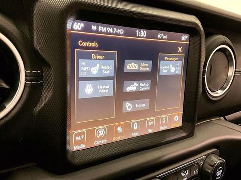 Used 2023 Jeep Wrangler Unlimited Sahara w/ Cold Weather Group image 34