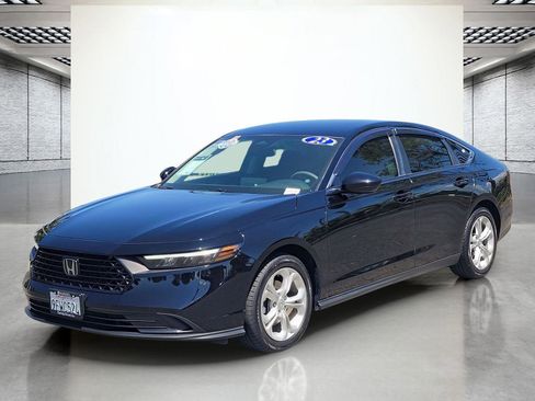 Used 2023 Honda Accord LX image 11