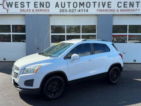 Used 2015 Chevrolet Trax LT w/ LT Plus Package AWD/4WD image 1