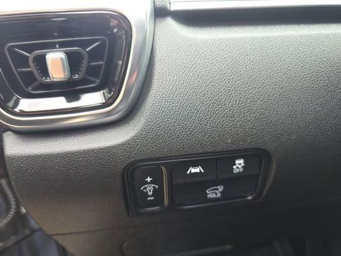 Used 2023 Kia Sorento SX image 20