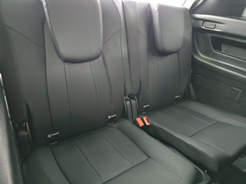 New 2026 Mercedes-Benz GLB 250 image 12