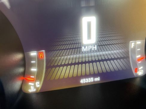 Used 2018 Dodge Challenger T/A image 35