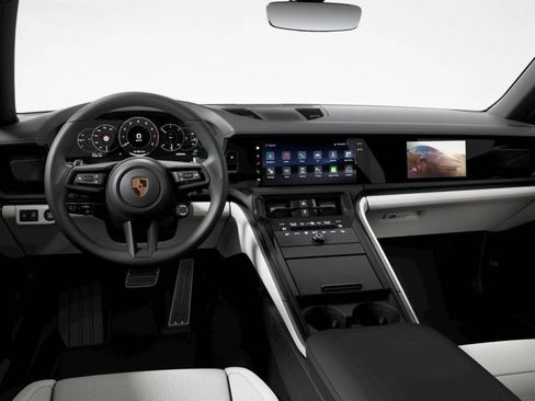 New 2026 Porsche Panamera 4 AWD/4WD image 8