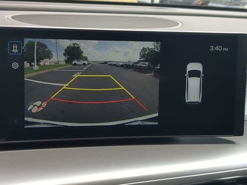 New 2026 Hyundai Ioniq 9 SE image 18