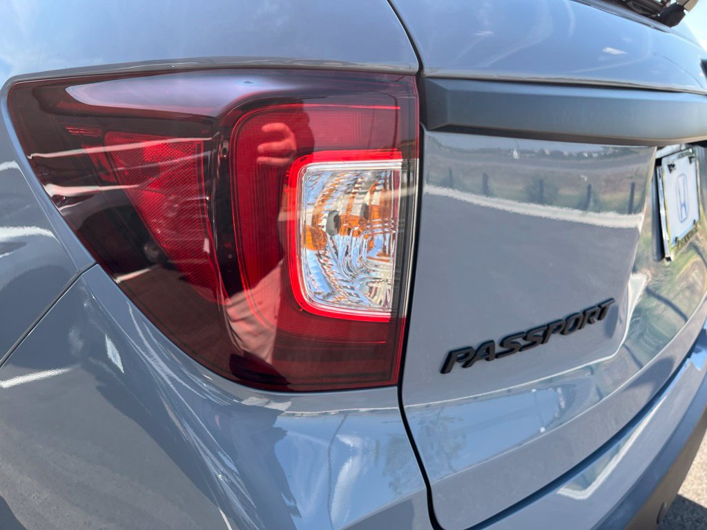 Certified 2022 Honda Passport TrailSport image 7