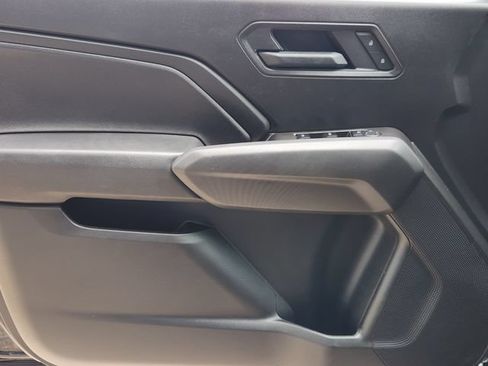 Used 2025 Chevrolet Colorado Trail Boss AWD/4WD image 22