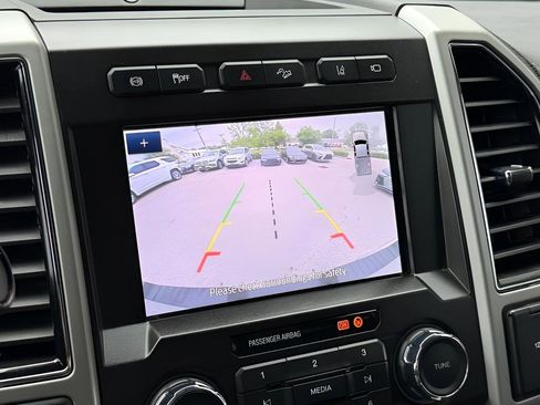 Used 2020 Ford F350 Lariat w/ Chrome Package AWD/4WD image 43