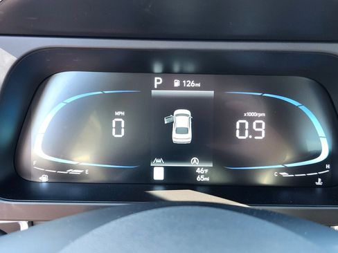 New 2026 Hyundai Elantra SE FWD image 28