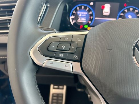 New 2025 Volkswagen Atlas Cross Sport SEL Premium R-Line image 19