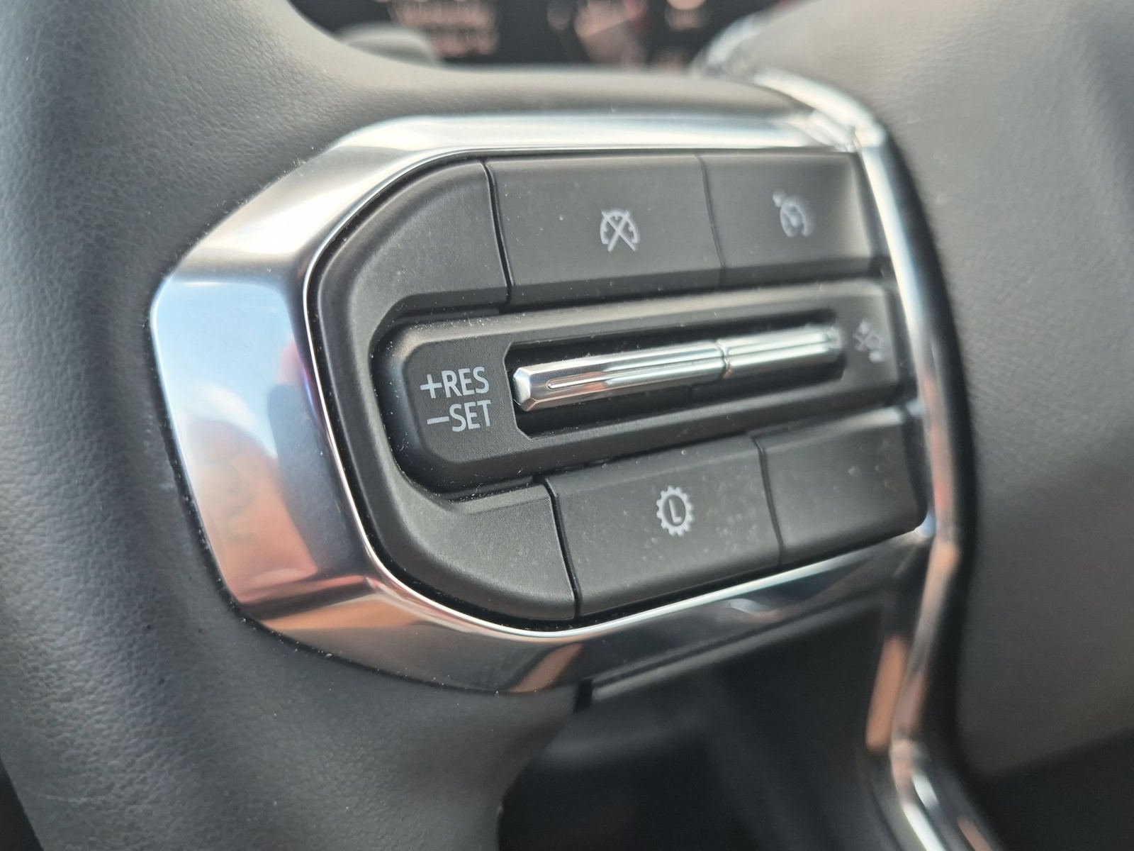 Used 2026 GMC Terrain Elevation w/ Elevation Premium Package AWD/4WD image 13