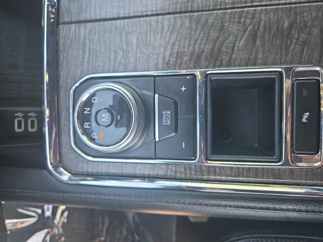 Used 2019 Ford Expedition Max Limited RWD image 23