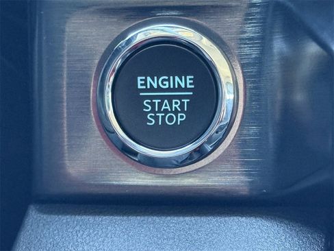 New 2026 Ford F350 Lariat w/ Black Appearance Package image 41