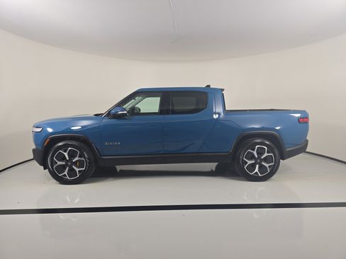 Used 2023 Rivian R1T Adventure AWD/4WD image 2