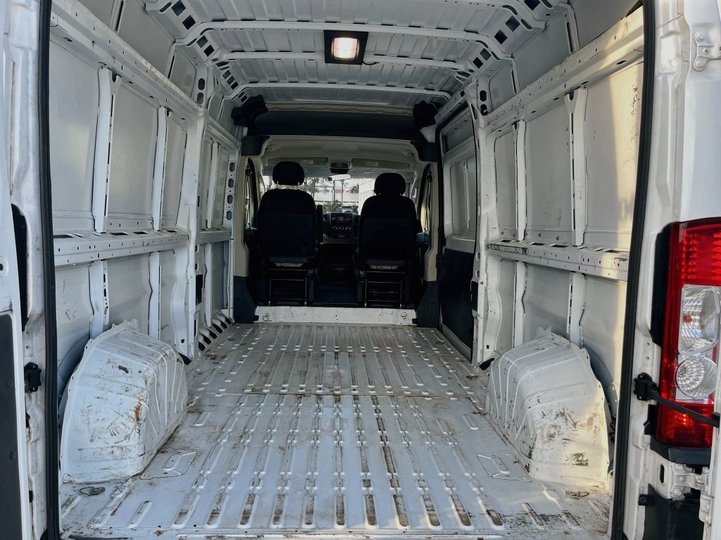 Used 2021 RAM ProMaster 2500 w/ Interior LED Lighting Group FWD image 23
