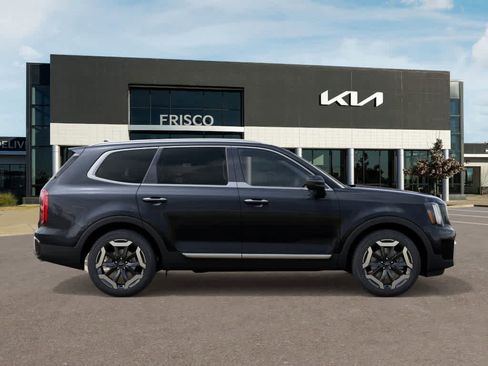 New 2025 Kia Telluride S image 7
