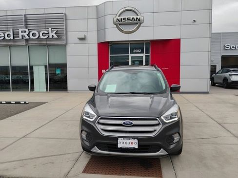 Used 2019 Ford Escape SEL image 2