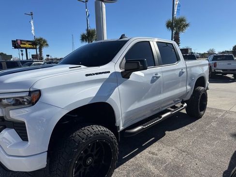 Used 2025 Chevrolet Silverado 1500 RST w/ Rally Edition image 5