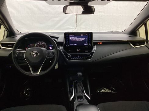 Used 2022 Toyota Corolla SE image 26
