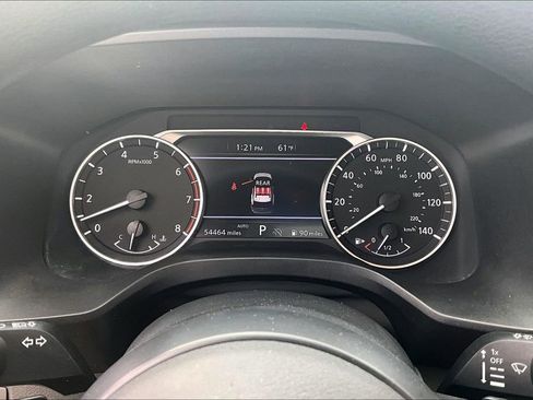 Used 2024 Nissan Rogue S image 13