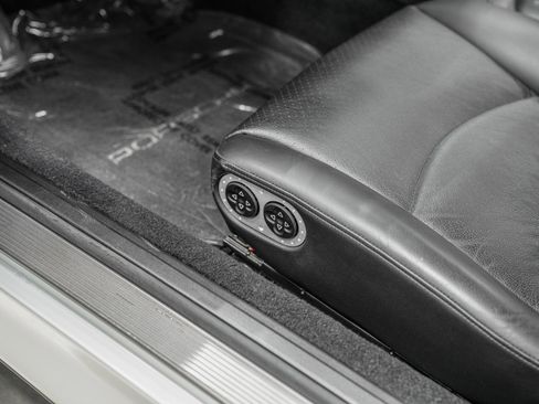 Used 1998 Porsche 911 GT3 RS image 29