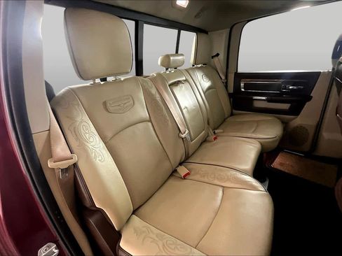 Used 2018 RAM 1500 Laramie Longhorn w/ Longhorn Southfork Package AWD/4WD image 20
